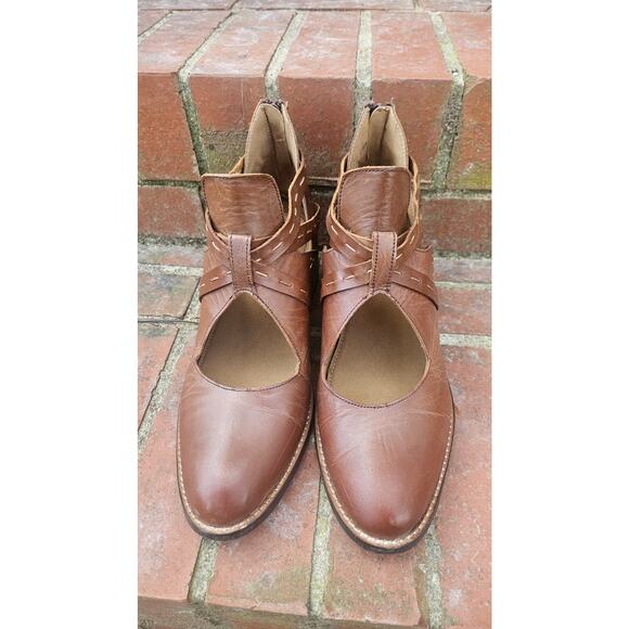 Joyfolie Oriana strappy cutout zipper leather bootie brown size 7.5 - Picture 4 of 6